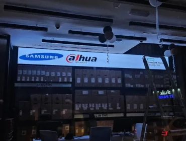 WhatsApp Image 2025-09-21 at 1.14.01 AM Shelf Edge Displays